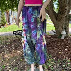 Unisex Tie-Dye Harem Pants with Pocket, hippie clothes, festival clothes, beach clothes, Yoga Pants, Lightweight Pants