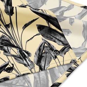 Marzipan Strelitzia Bandana