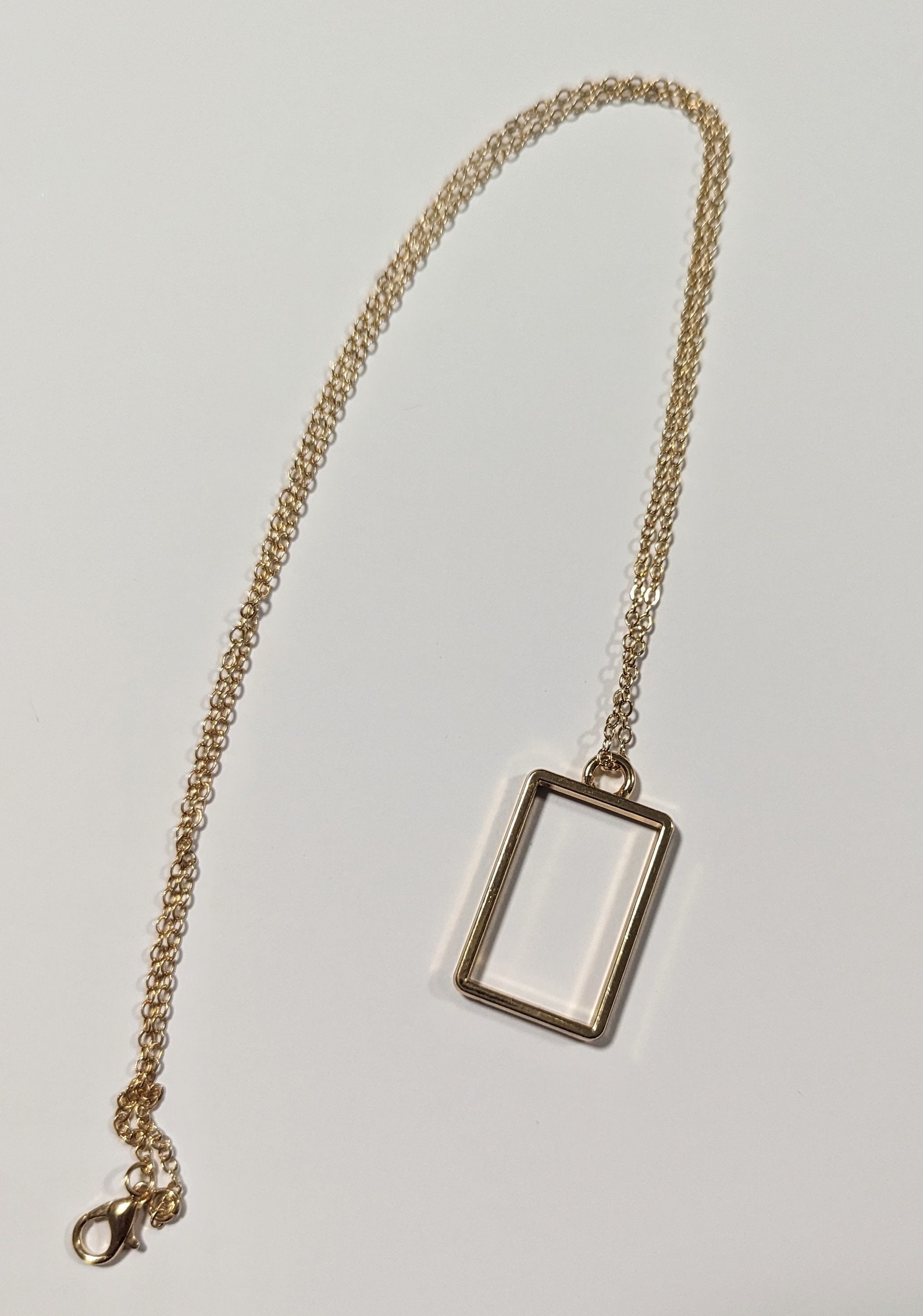 ミュージシャン THE 1975 ROSE GOLD NECKLACE THE 1975 ROSE GOLD NECKLACE - メルカリ