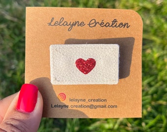 Broche « lettre d’amour » en simili cuir - enveloppe- coeur rouge - idée cadeau originale
