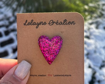 Petite broche en forme de coeur à paillettes en résine idée cadeau anniversaire st valentin fête