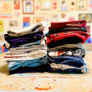 5 MYSTERY SHIRTS , 5 random vintage and novelty shirts