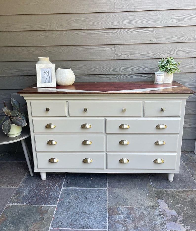 Gorgeous Nine Drawer Dresser - Etsy