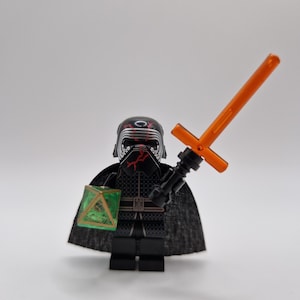 Sith Kylo Ren with Holocron Star Wars Figure