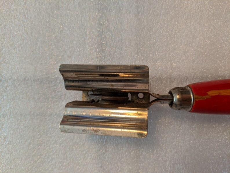 VINTAGE EKCO USA 7" Kitchen Utensil Knife Sharpener with Red Wood Handle image 10