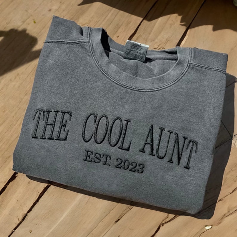 Comfort Colors® The Cool Aunt Sweatshirt, EMBROIDERED Auntie Sweatshirt with Kids Names, Best Aunt Tshirt, Christmas Gift for Aunt image 1