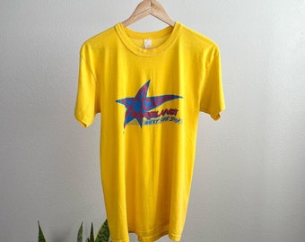 Vintage 80’s / 90’s Distressed West Side Story Yellow Vintage Graphic T Shirt - Medium
