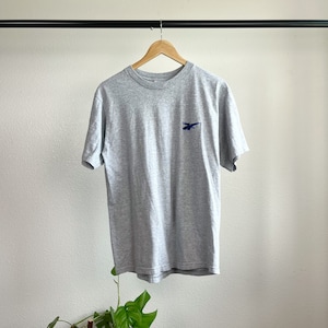 Vintage 90’s Single Stitch Reebok Embroidered Graphic T-Shirt - Medium