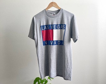 Vintage 90’s Single Stitch Las Vegas Nevada Grey Graphic T-Shirt - Large