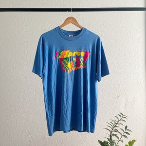 Vintage 1990’s Single Stitch Spree Rocks Blue Graphic T-Shirt - Large