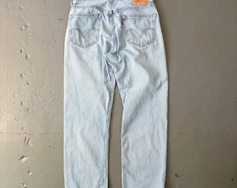 Vintage 2000’s Y2K Levi’s 505 Light Wash Denim Jeans - 32x29
