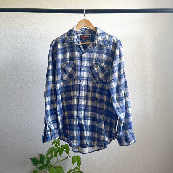 Vintage 70’s/80’s Montgomery Ward Flannel Blue Plaid Flannel Button Up - XL