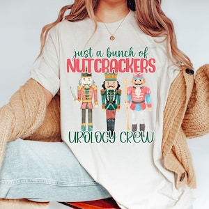Christmas Urine Good Hands Urology Nurse Shirt Funny Urologist Tee Merry Nurse Tshirt Holiday Urology RN Gift T-Shirt Gift for Surgery Nurse