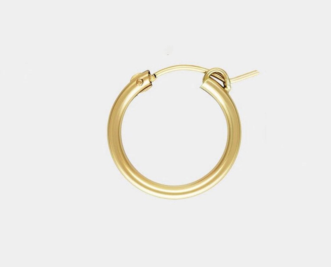 Ensemble de 7 bracelets texturés à enfiler en or 14 carats avec