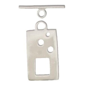 Sterling Silver 15.6mm Width by 26.0mm Length by 1.0mm Thick, Rectangle Toggle Clasp With 23.6mm . Quantity Per Pack: 2 Pairs.