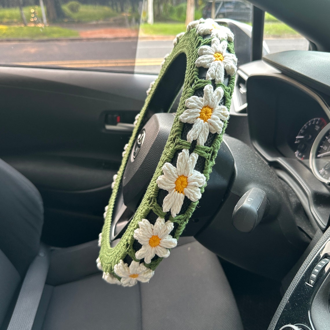 Daisy Steering Wheel Cover for Woman,crochet Steer Wheel Cover,car Seat