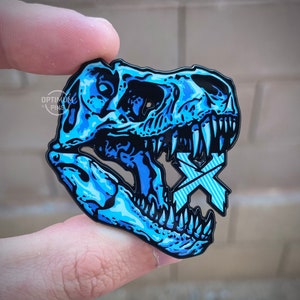 Lost Lands X Rex Emaille Pin | Erodierstift | Hutnadel