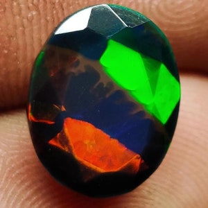 Piedra preciosa de ópalo negro natural de calidad superior AAA+++, piedra preciosa de ópalo de fuego múltiple, muy rara. Tamaño: 12 x 10 x 6 mm, 3,45 quilates, para hacer joyas.