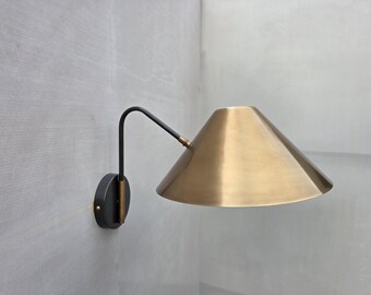 Mid Century Modern Messing Swing Arm Wandleuchte, Italienische Stilnovo Nachttisch Leselampe