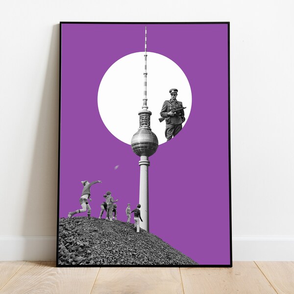 Circle Berlin Digital Print // Fernsehturm, Berliner TV Tower, Contemporary Art Print, Cold War Print, Germany Travel Wall Print