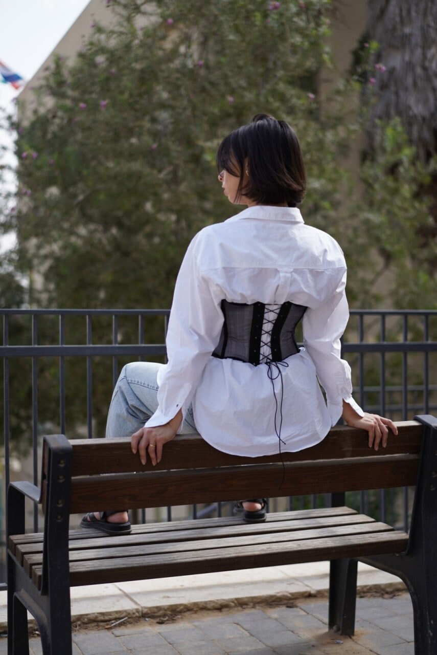 Elegant Corset with Front Clasp main image 1