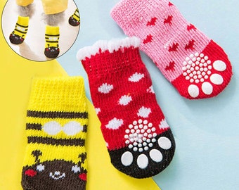 4pcs Set Cute Dog Cotton Sock, Non-Slip Dog Socks Pet Paw Protectors Socks Rugged Anti-slip Puppy Dog Small Cat Socks for Pets Winter Indoor