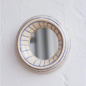 Specchio da parete, specchio in ceramica, piccolo specchio da parete, specchio rotondo, specchio da trucco, specchio originale, arte murale in ceramica, scultura da parete, arredamento per casa al mare