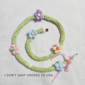 Crochet Phone Charger tube with flowers, 1m, Phone cable cover, Cord Cover, Cable Sleeve, Cord Organizer crochet sleeve for phone