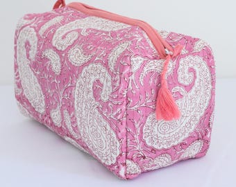 Cotton Quilted Wash Bag | Waterproof Wash Bag | Block Printed Travel Bag | Makeup Bag | Toiletry Bag | Cosmetic bag | Christmas Gift for Her