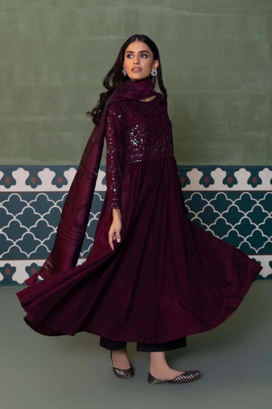 Siamara | Refined Two-Piece Suit