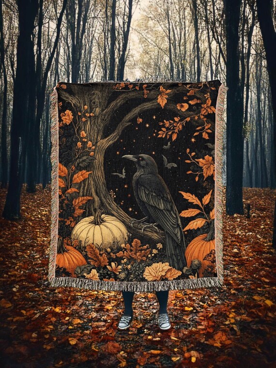 Dark Crow Halloween Tapestry Blanket Rug | Gothic Raven Woven Wall Hanging Art Autumn  Aesthetic Decor | Fall Pumpkin Bedroom Cotton Gift