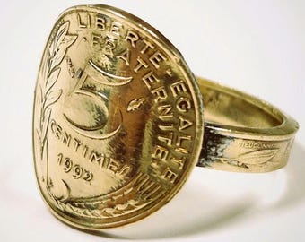 Zegelring gesmeed met Frans geld. Herenring, damesring. Origineel cadeau, zeldzame ring, antieke ring, Frans vakmanschap.