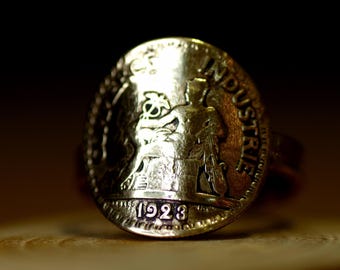 Gesmede zegelring met Franse munt. herenring, damesring. origineel cadeau, zeldzame ring, oude ring, Frans vakmanschap