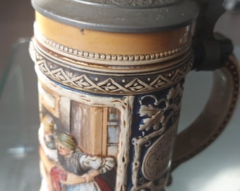 Deutscher Bierkrug Vintage Keramikzinn aus dem sechzehnten Jahrhundert