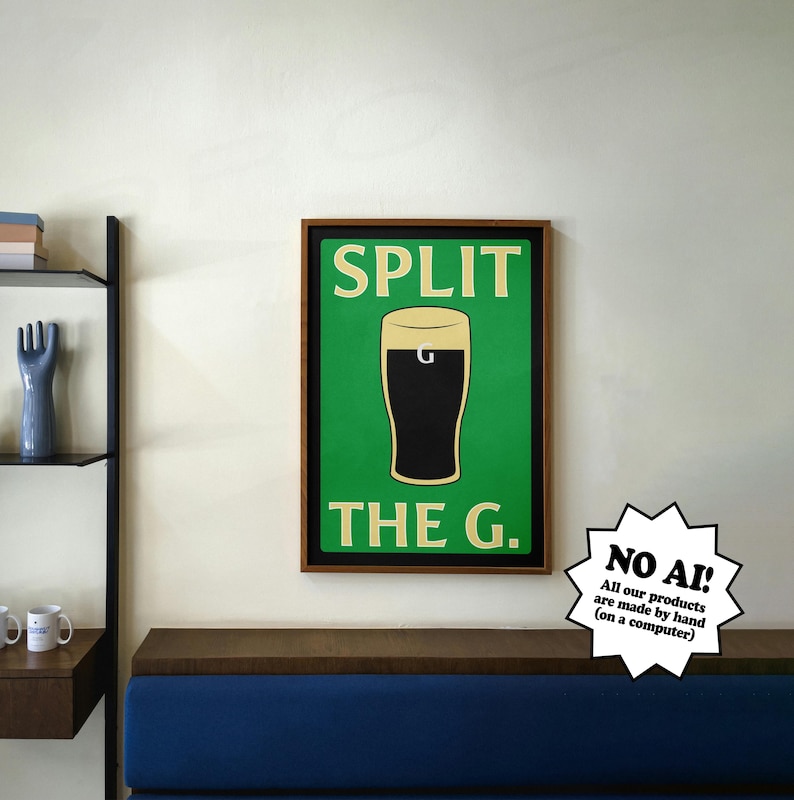 "Vintage Guinness ""Split the G"" Pub Style Digital Wall Art Print." Bild 1
