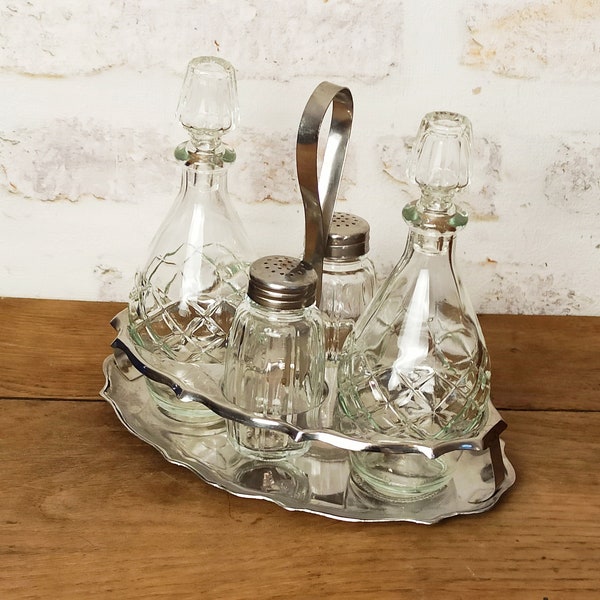 Joli serviteur à condiments pour une jolie table sel poivre en verre vintage