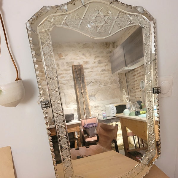 Magnifique miroir ancien