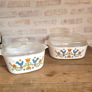 Vintage pyroflam casserole dishes