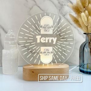 Personalized Skateboarding Night Light - Custom LED Lamp for Skaters, Perfect Gift for Skateboarding Fans, Unique Room Decor,  Nightlight