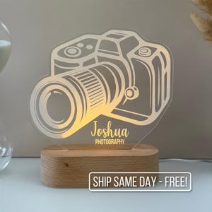 Personalized Camera Night Light - Custom LED Photo Room Lamp, Perfect Photographer Gift, Unique Decor for Dad, Bedroom Nightlight for Him