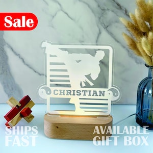 Personalized Karate Night Light - Custom LED Lamp for Martial Arts Fans, Perfect Gift for Karate Lovers, Unique Room Decor Sporty Nightlight