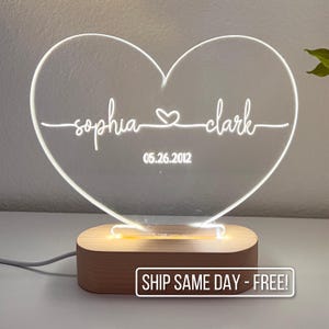 Custom Night Light as Valentines Day Gift - Anniversary gift - Romantic gift for couple - Gift for Him - Names And Date - Engagement Gift