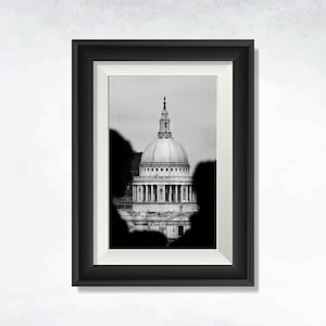 St. Pauls Cathedral Black and White London Print Photograph Black and White Urban Wall Art Home Decor Modern Art Print Gift for Art Lovers