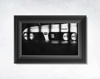 Impression de photographie de muscle car classique - beaux-arts noir et blanc, art mural voiture vintage, décoration automobile, cadeau pour amateur de voiture, oeuvre d'art monochrome pour la maison