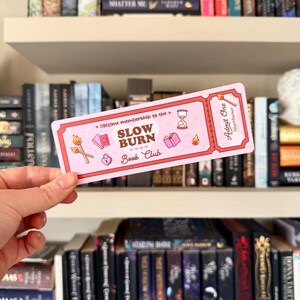 Club del libro a combustione lenta | Ammetti un biglietto | Sporco piccante chi ti ha fatto questo? | Amante dei libri | Cose per lettori | Cose da lettori | Segnalibro carino