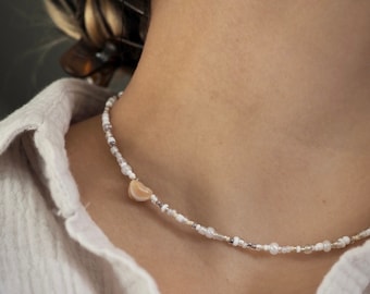 Perlenkette Perlmutt aus Glasperlen und Perlmuttperle | asymmetrisch | Choker aus Perlen | 925 Sterling Silber