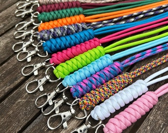 Lanyard met draaisluiting - een geweldig cadeau voor leraren, verpleegsters, artsen, hondenliefhebbers in leuke kleuren!