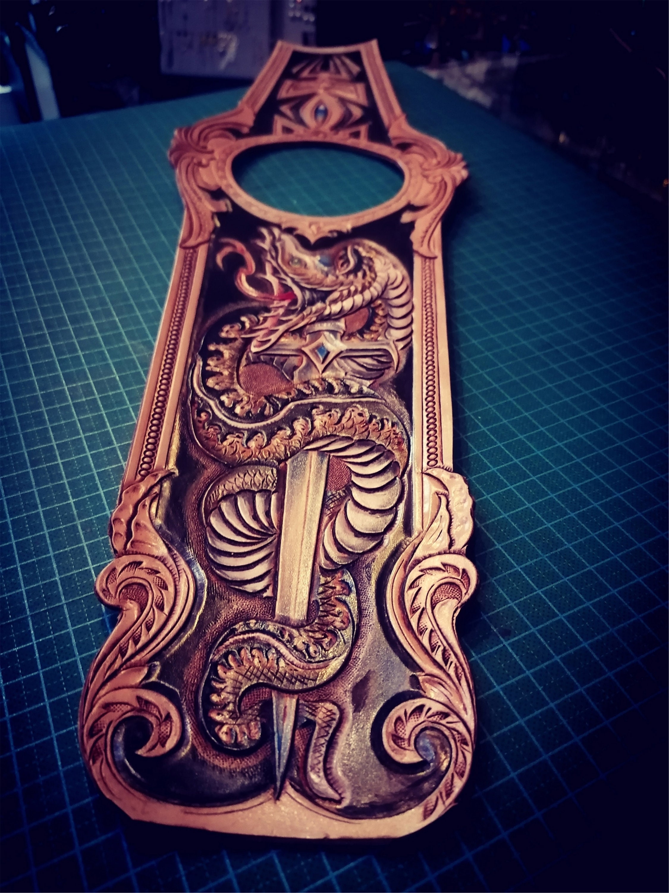 The New Motorcycle Fuel Tank Leather Carving Decorative Strip the-new-motorcycle-fuel-tank-leather-carving-decorative-strip