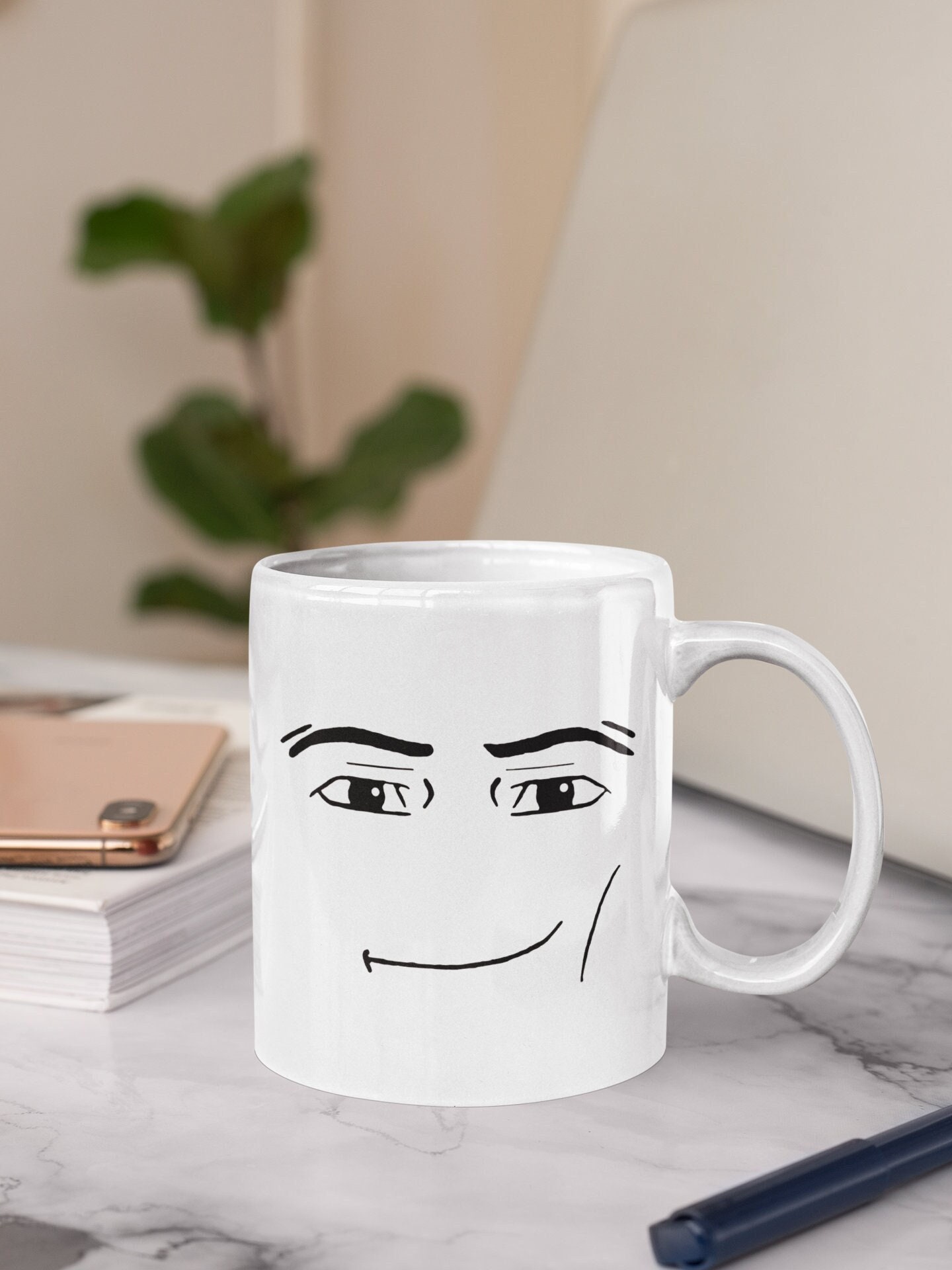 Roblox Classic Smile Face Mug Funny Gamer Game Cup 