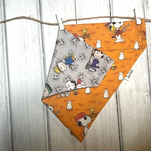 Peanuts Halloween Reversible Over the Collar Bandana